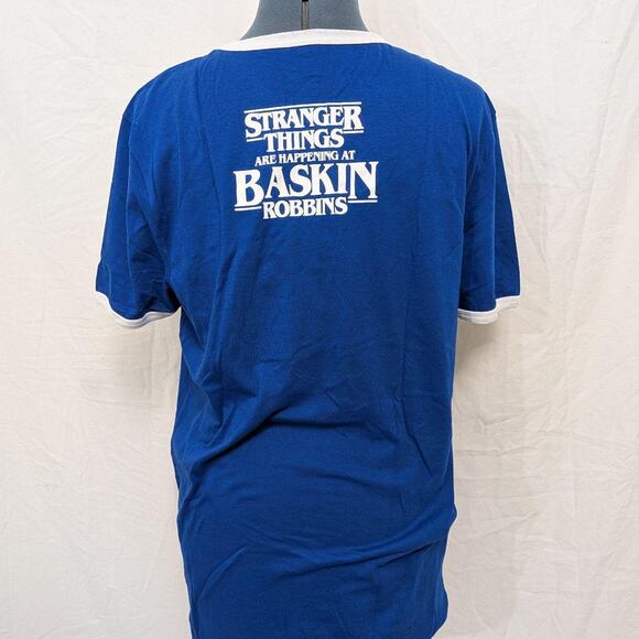 Stranger Things Baskin-Robbins collab tshirt - Picture 2 of 6